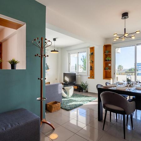 Jayde 2-Bedroom Apartment In Larnaca Bagian luar foto