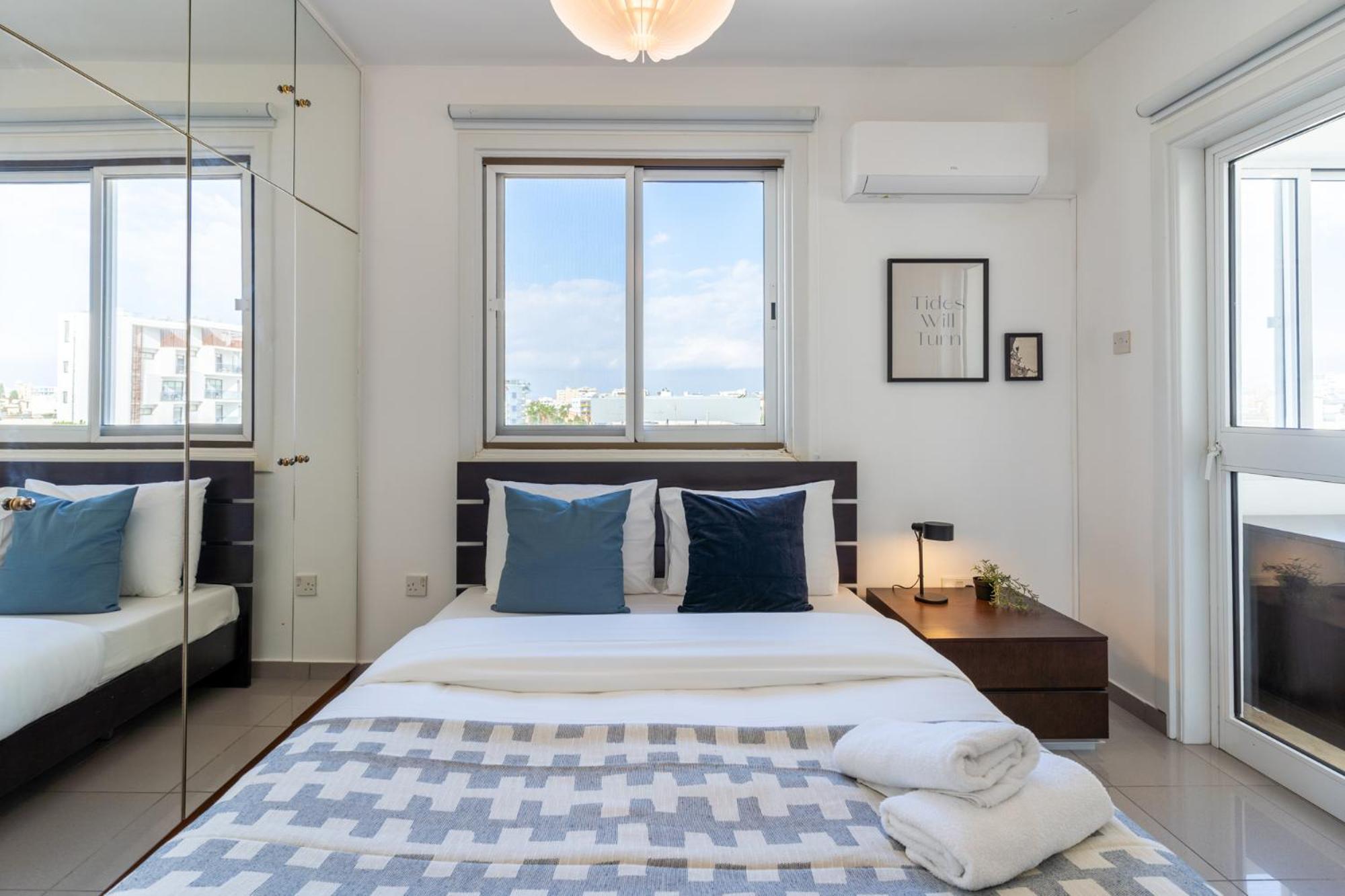 Jayde 2-Bedroom Apartment In Larnaca Bagian luar foto